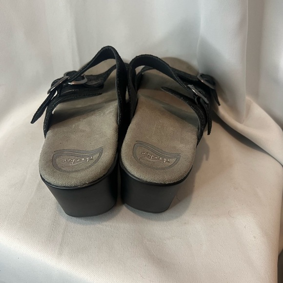 Dansko Black Sandals with Adjustable Straps and Contoured Footbed - Picture 2 of 8